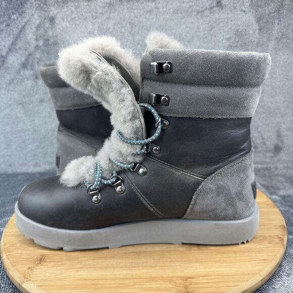 UGG Boots Womens Size 8 Gray Black Shearling Lined Lace Up Vibram Arctic Grip - Picture 7 of 11